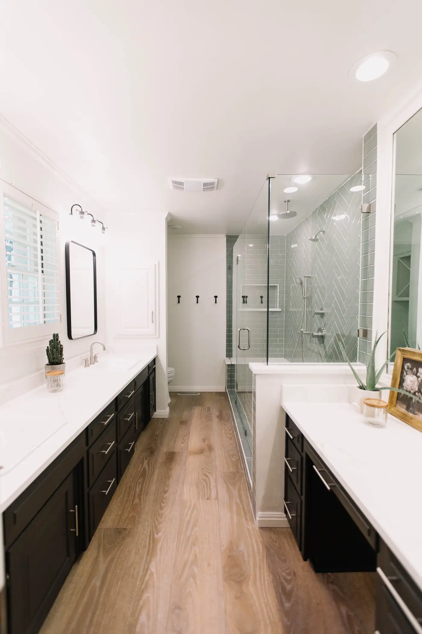 Overton Park Tub-to-Shower Conversion by 6th Avenue Homes